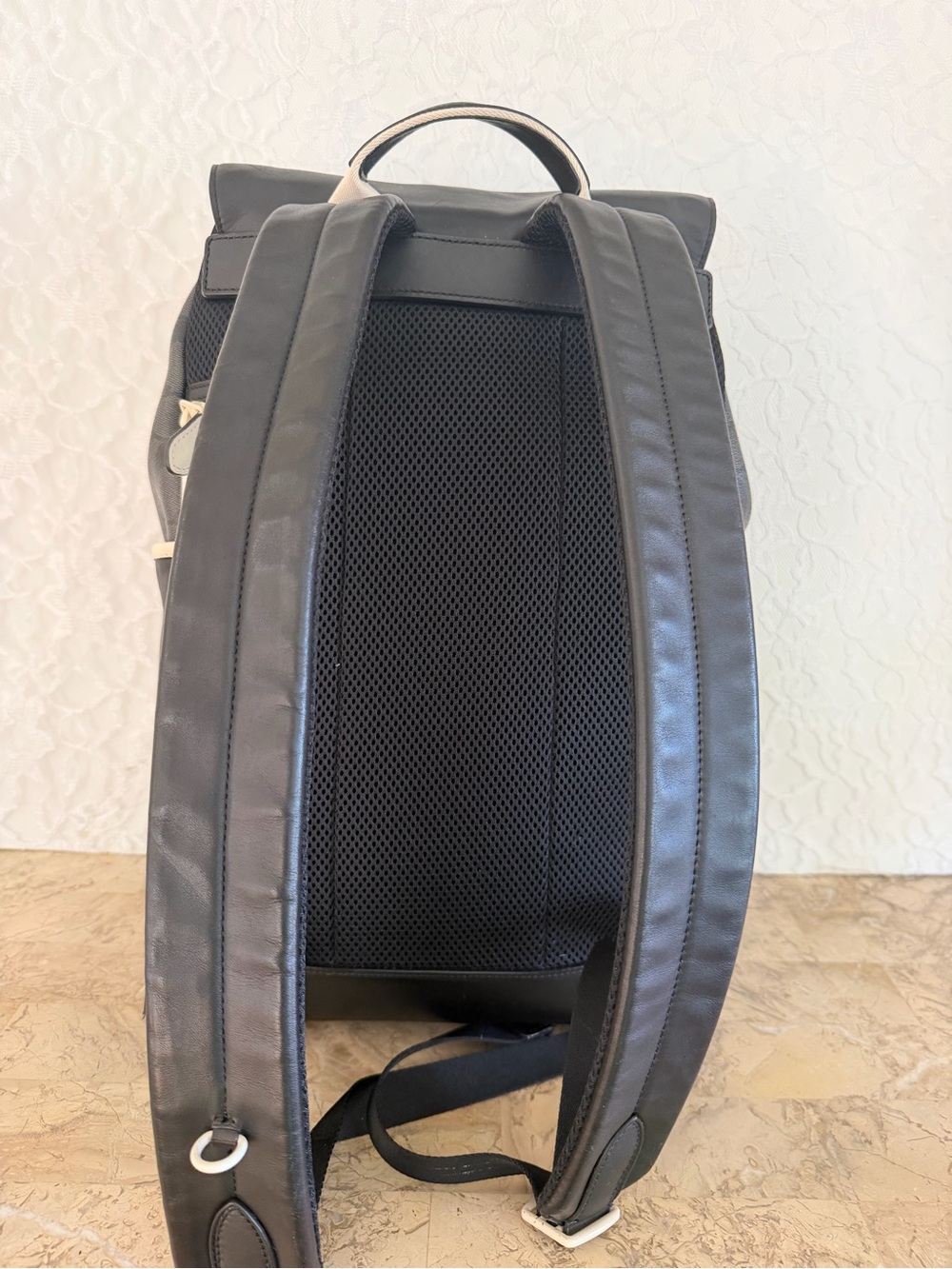 Coach Black & Chalk coated Signature leather unisex men’s track Backpack C6654 - Picture 2 of 14